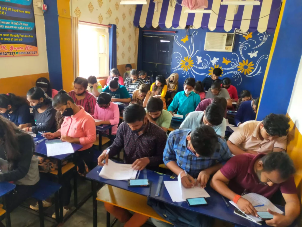 Classroom4